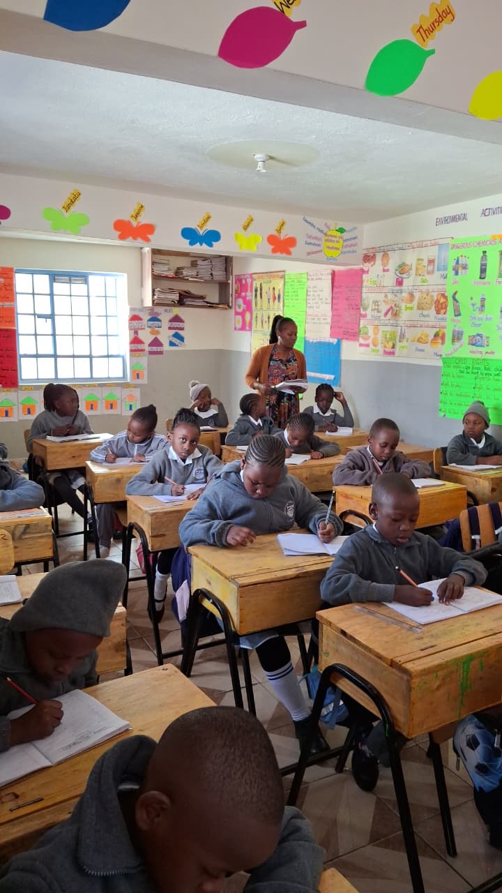 Grade 2 classroom with smiling pupils